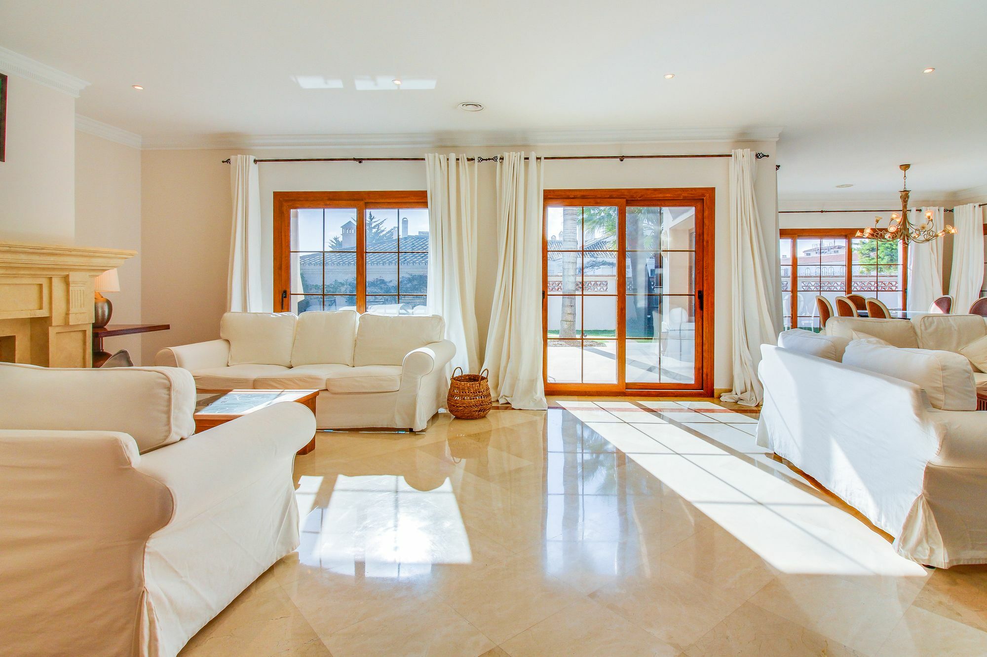 Villa Lirios Marbella Eksteriør bilde
